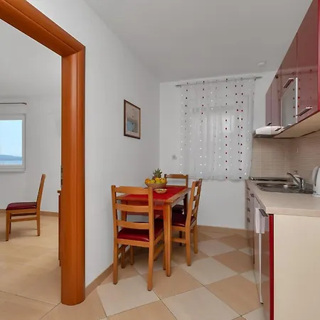Juric - One-bedroom - 2 Apartment *