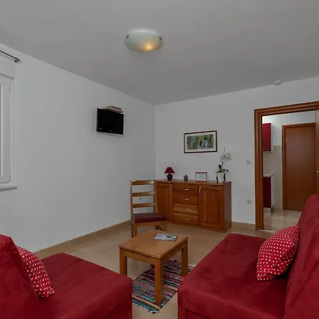 Juric - One-bedroom - 2 Apartment Baska Voda