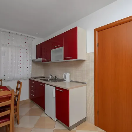 Juric - One-bedroom - 2 * Baska Voda