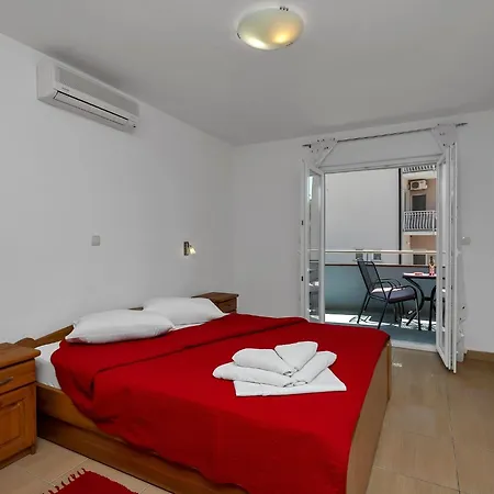 Juric - One-bedroom - 2 Baska Voda