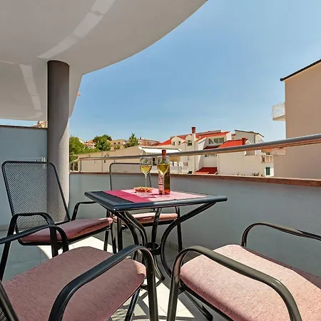 Juric - One-bedroom - 2 *